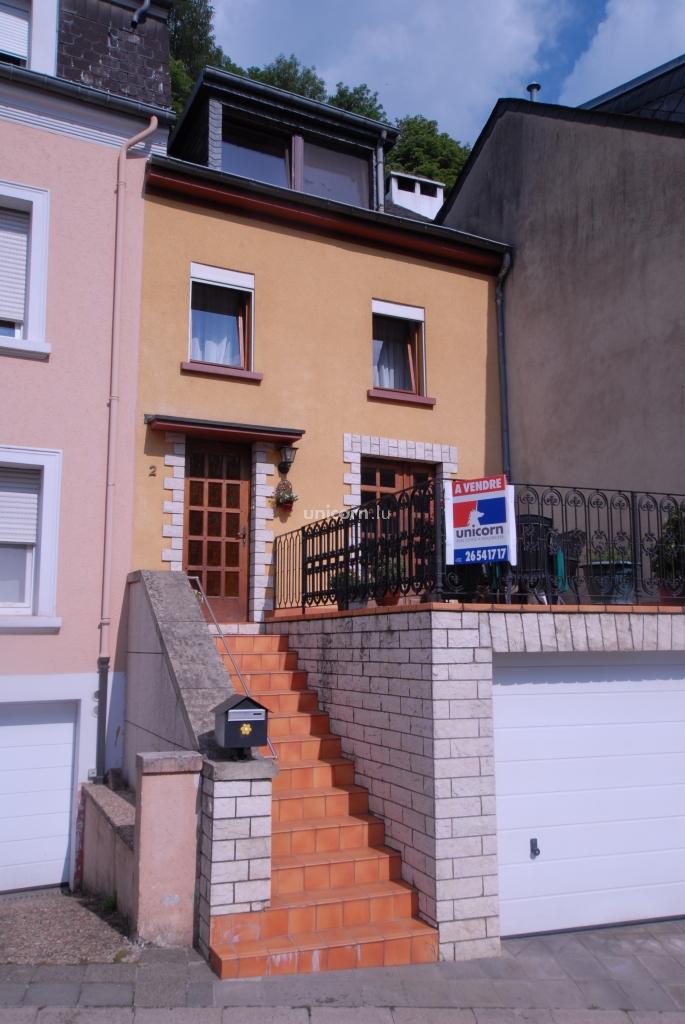 Haus zu verkaufen in Rumelange  - 180m²