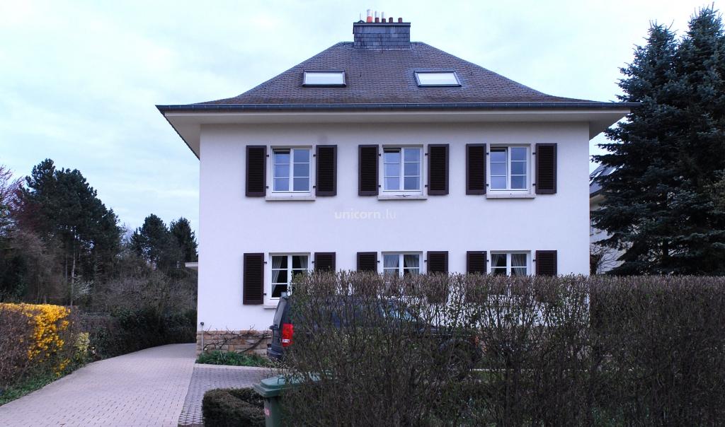 Maison en vente à Bereldange  - 322m²