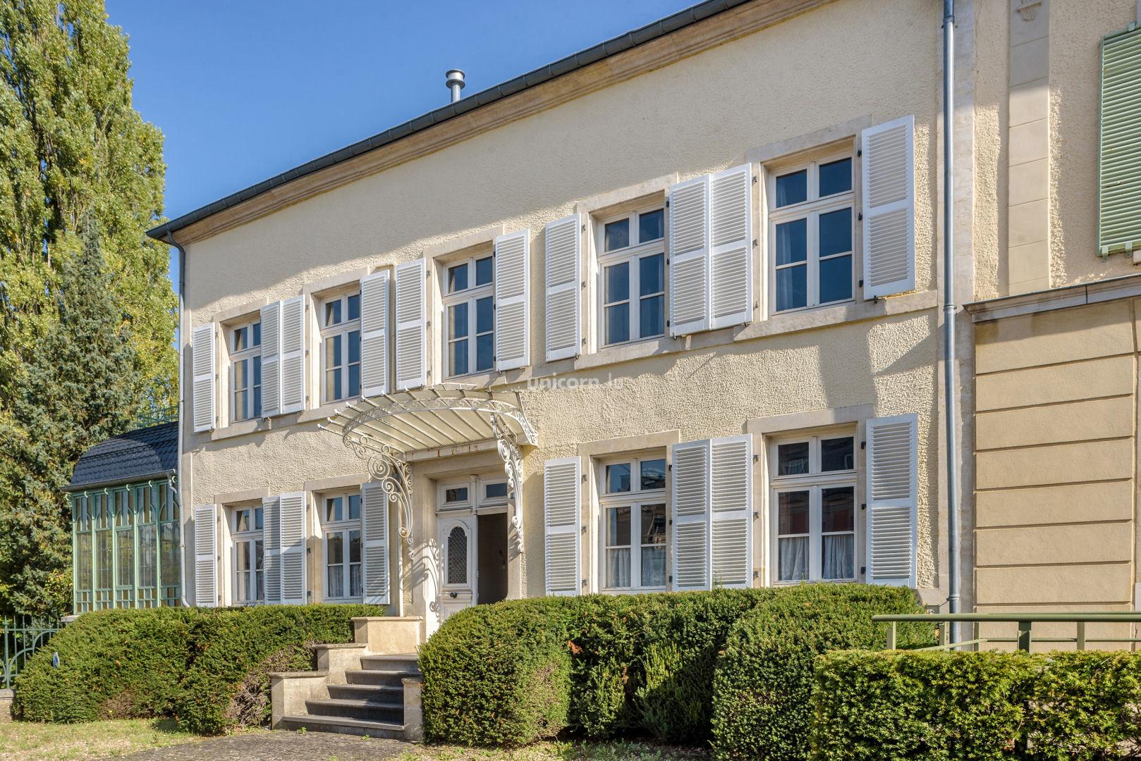 House for sale in Kayl  - 355m²