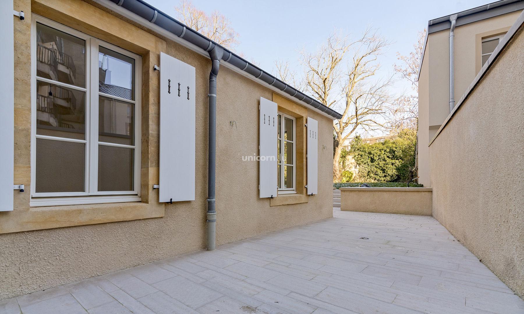 Maison de maître en vente à Luxembourg-Limpertsberg  - 298m²