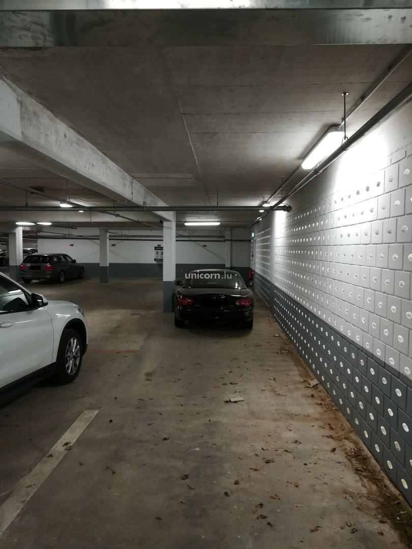 Parkplatz zu verkaufen in Luxembourg-Kirchberg 