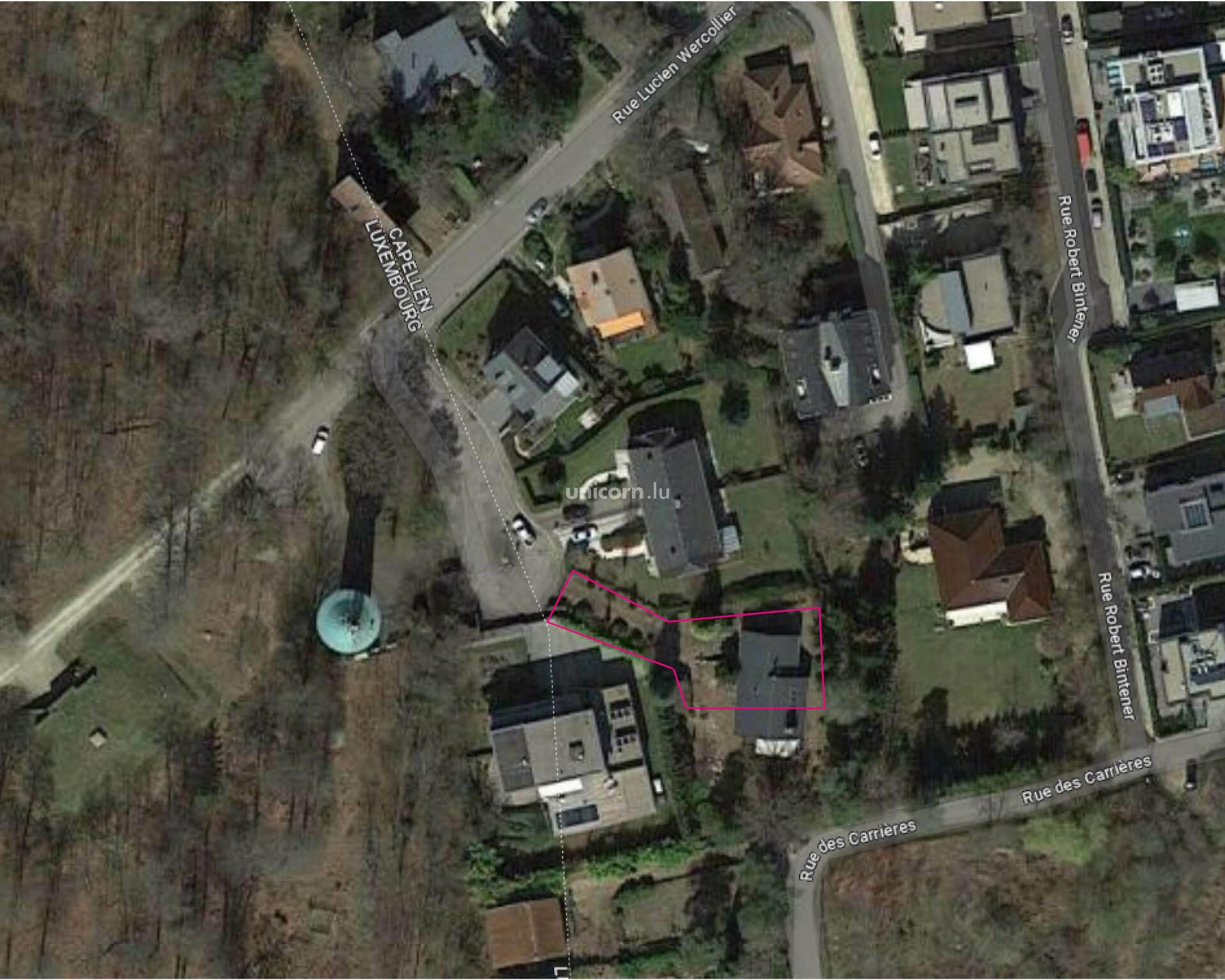 Land to build for sale in Bridel  - 749m²