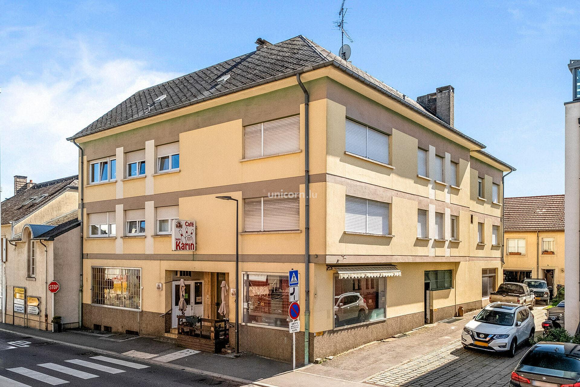Shop for sale in Leudelange  - 535m²