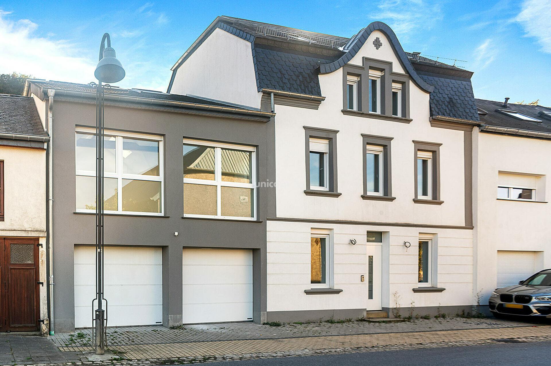 Maison en vente à Beckerich  - 280m²