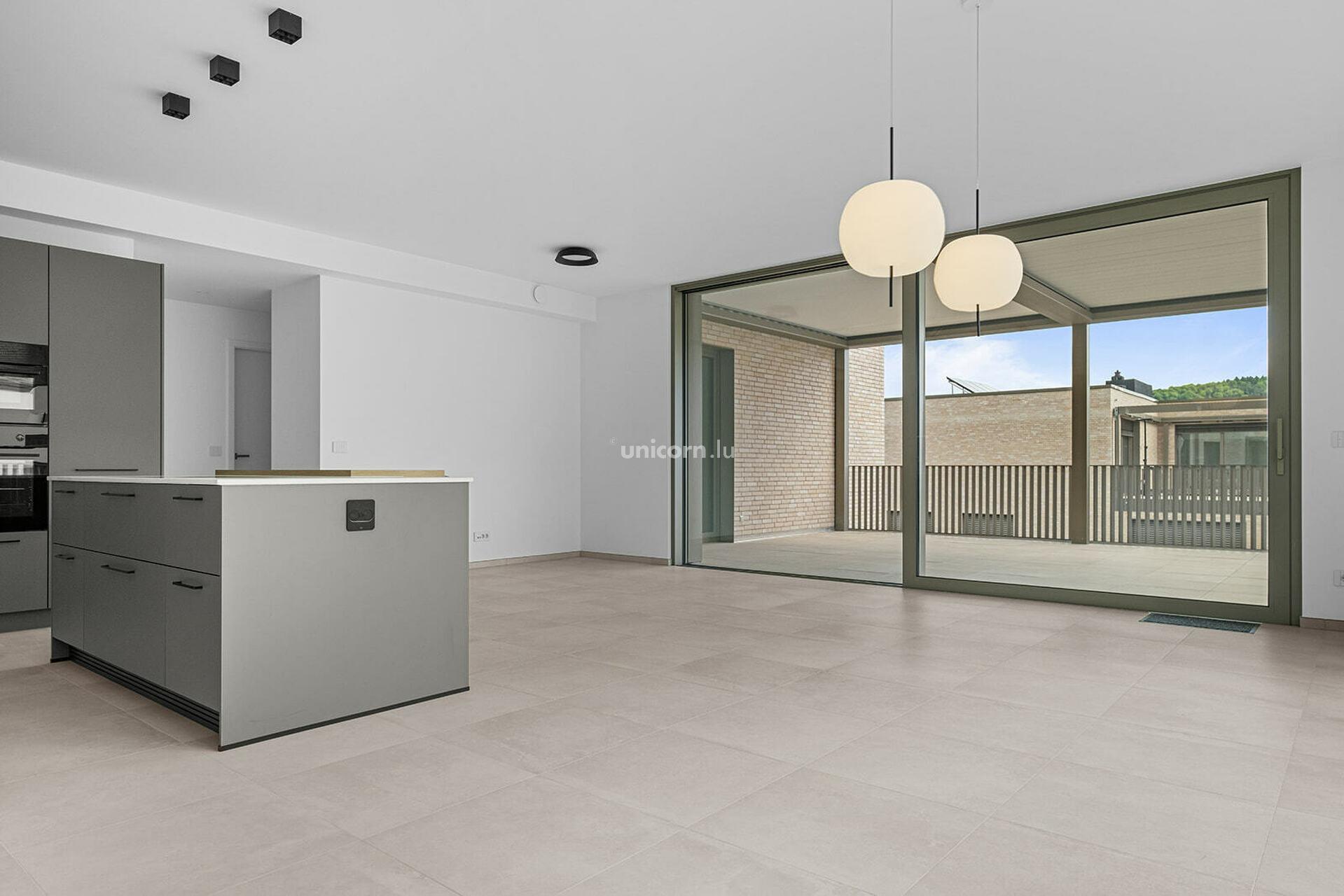 阁楼 for rent in Steinsel  - 113m²
